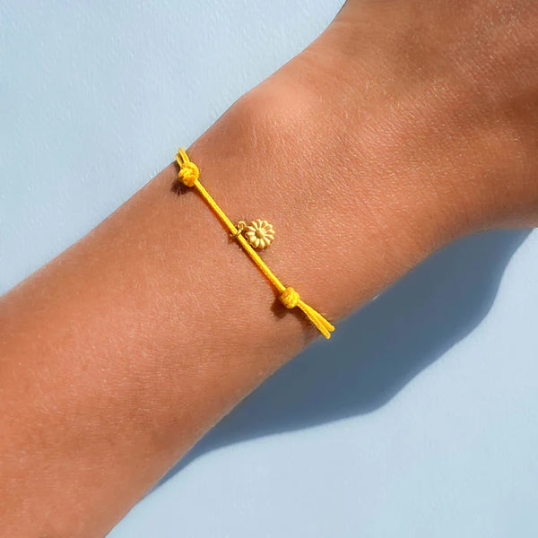 新品未使用 マリーエレーヌドゥタイヤック完売品クローバーチャーム 新品未使用 マリーエレーヌドゥタイヤック完売品クローバーチャーム