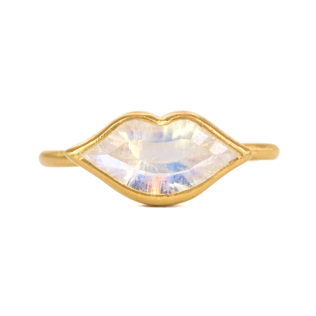 1510s-small-rouge-baiser-ring-