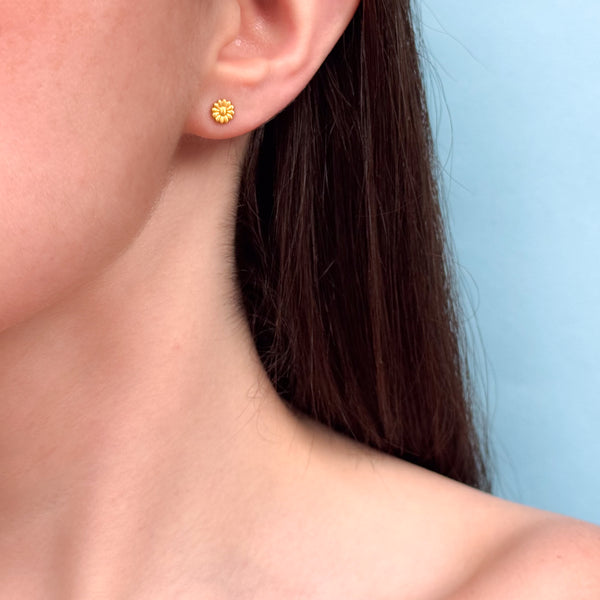 "マルグリット" スタッド ピアス GOLD