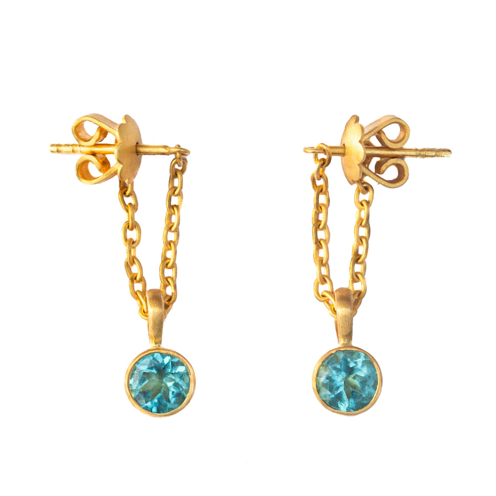 ハンドメイド・チェーン ピアス - マリーエレーヌ ドゥ タイヤック