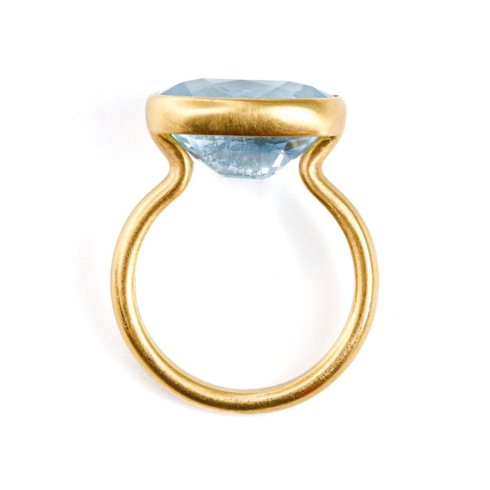 ミルキーアクアマリン 