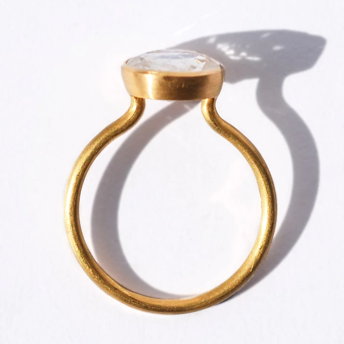 レインボームーンストーン レインボームーンストーン